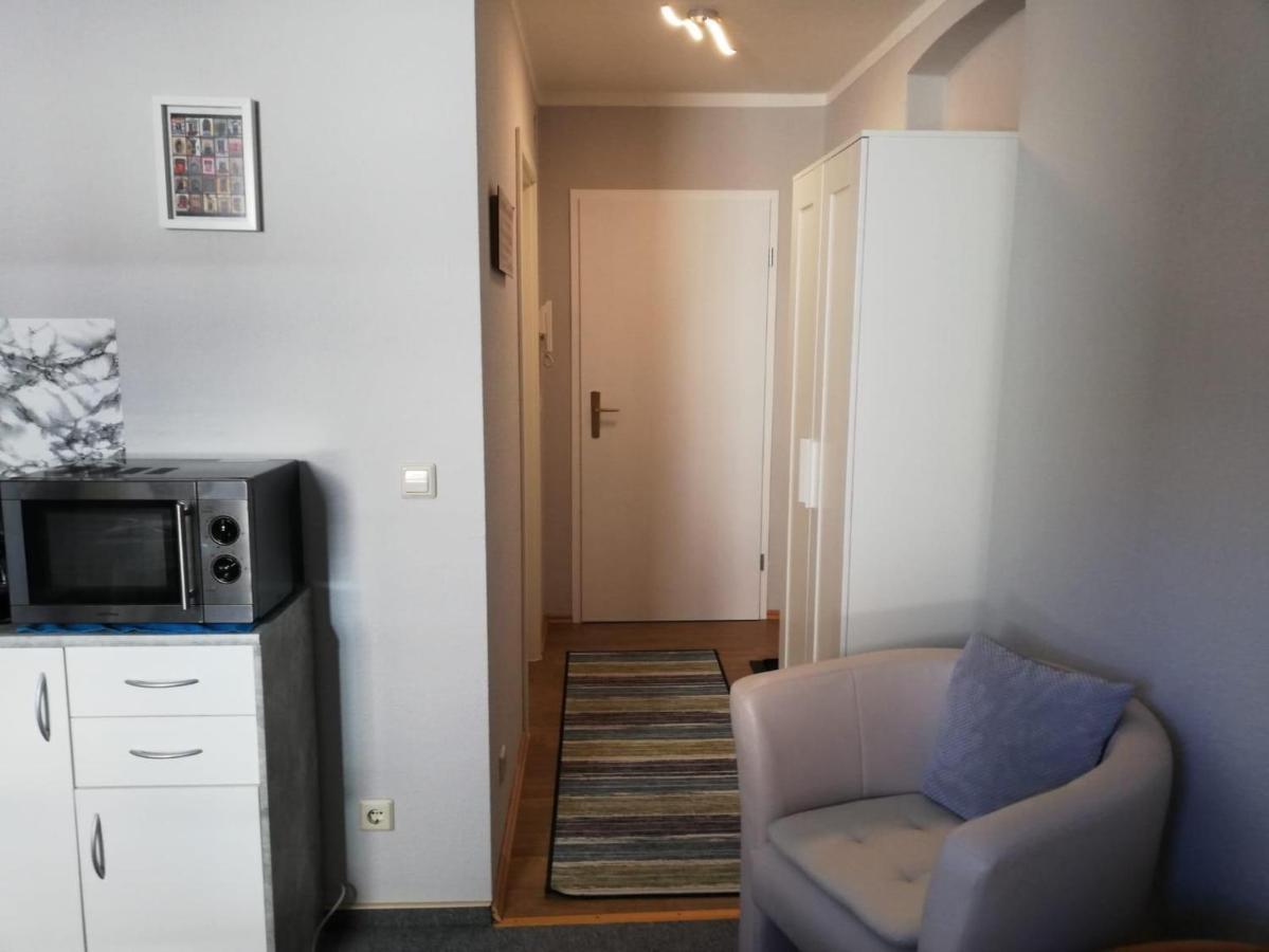 Apartment "Kleine Bleibe" Pirna Exterior foto